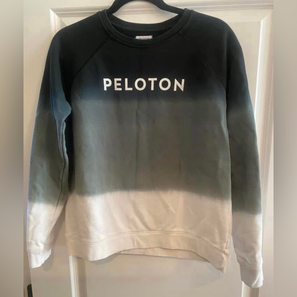 Like NEW! Peloton Ombré Sweatshirt Size Small